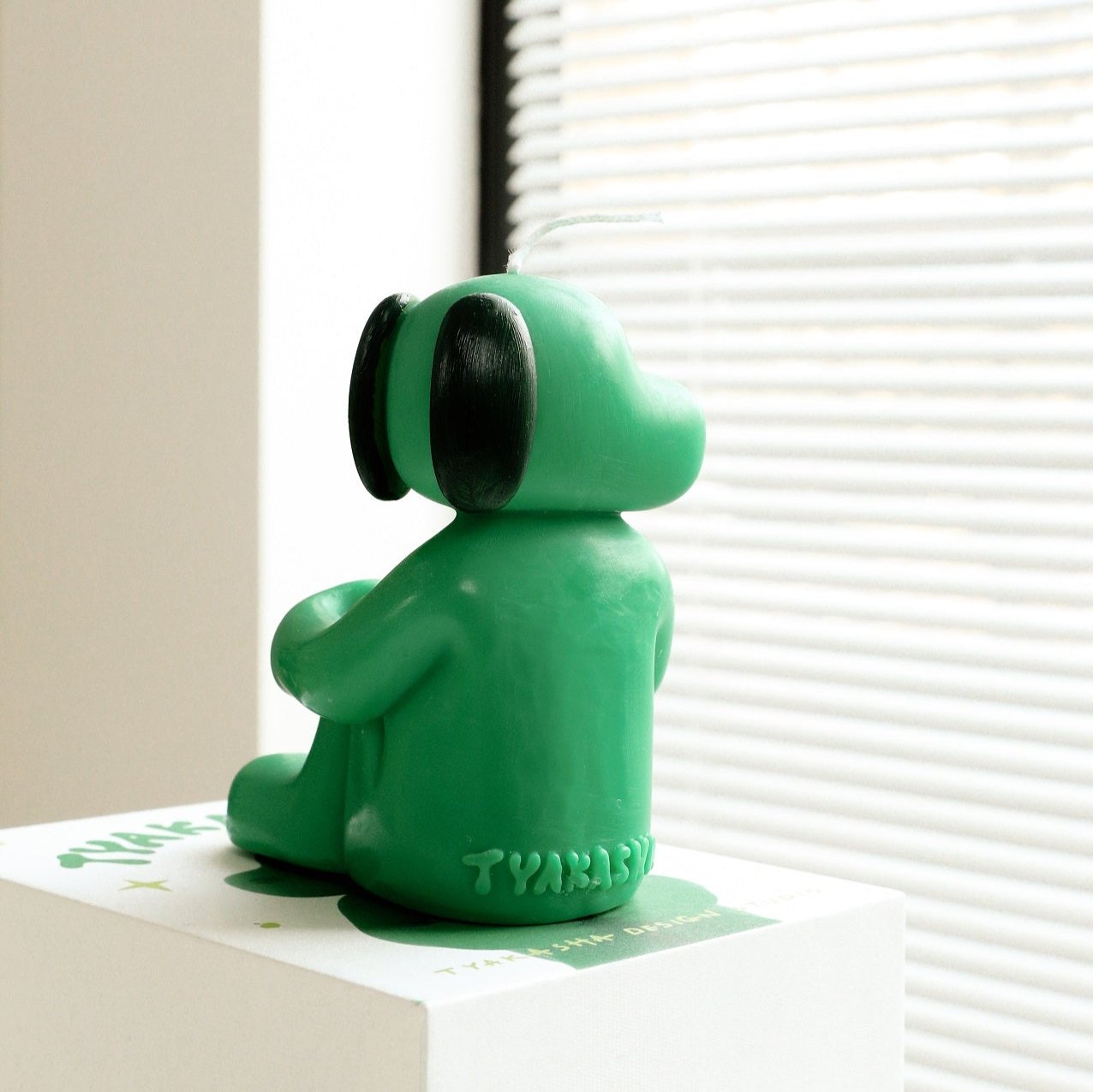 Mr Green Handmade Candle | Wood