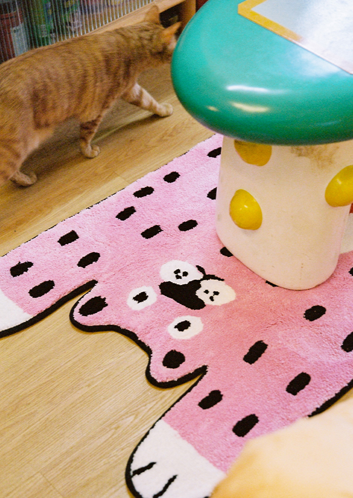AFu Accent Rug