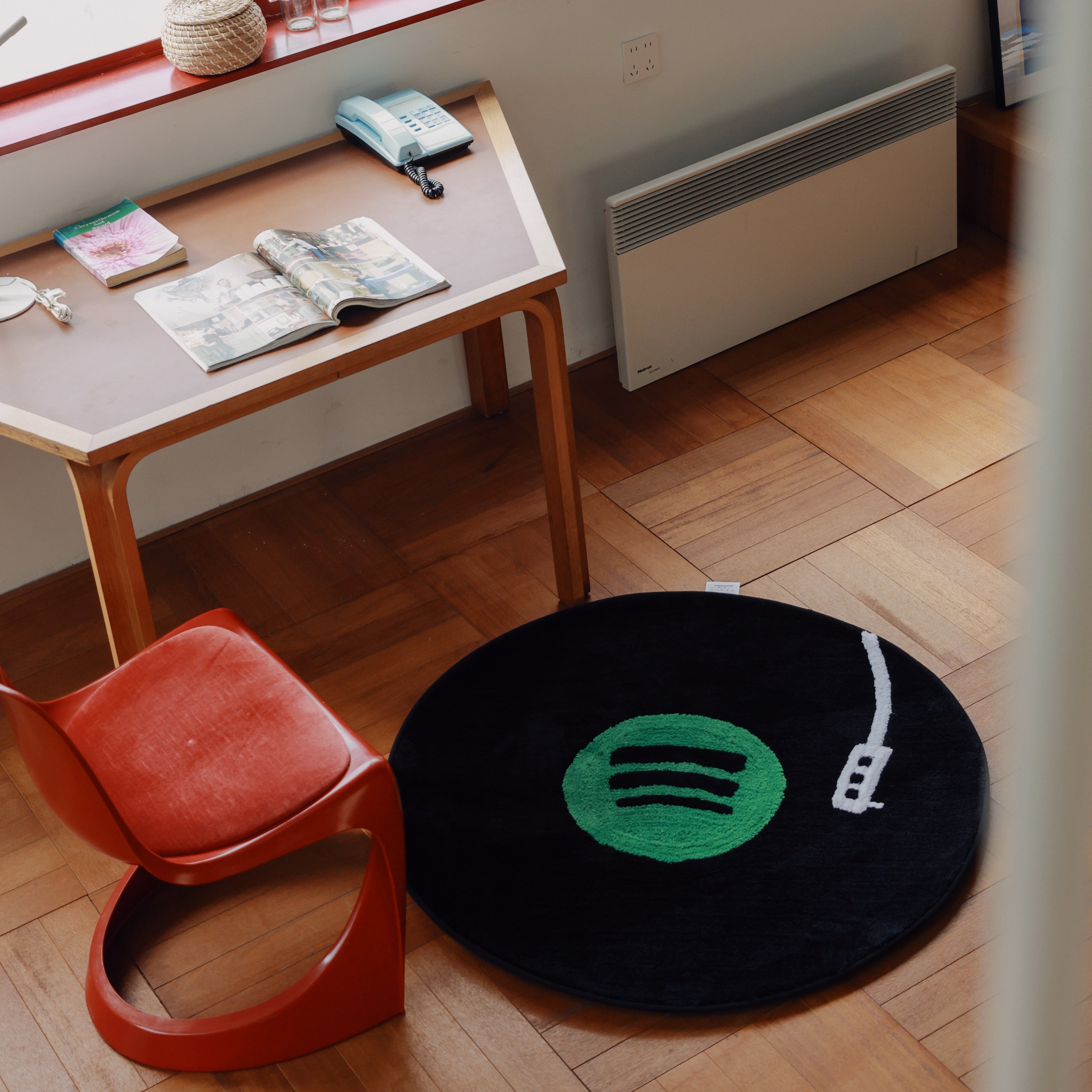 Spotify Turntable