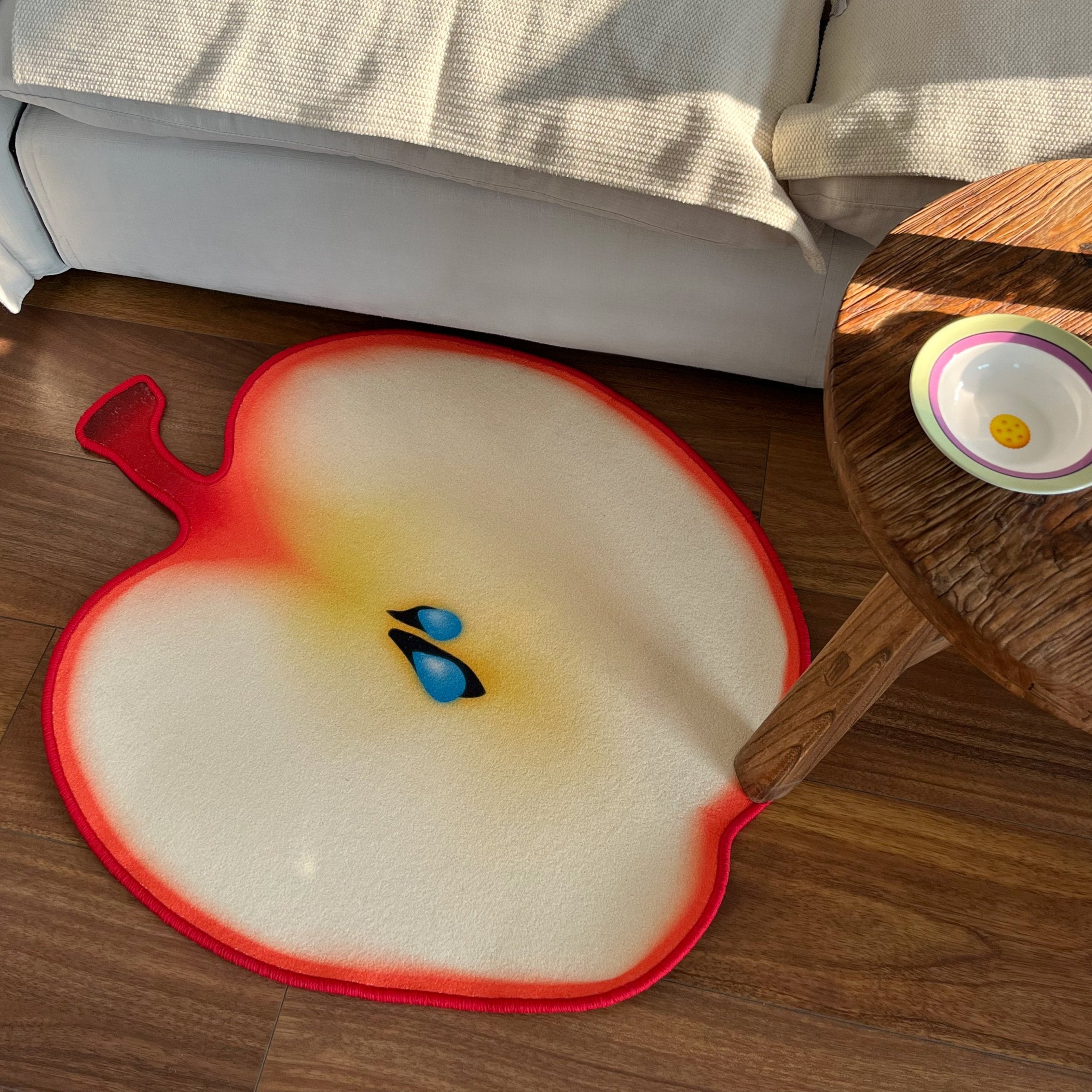 Teary Apple Accent Rug